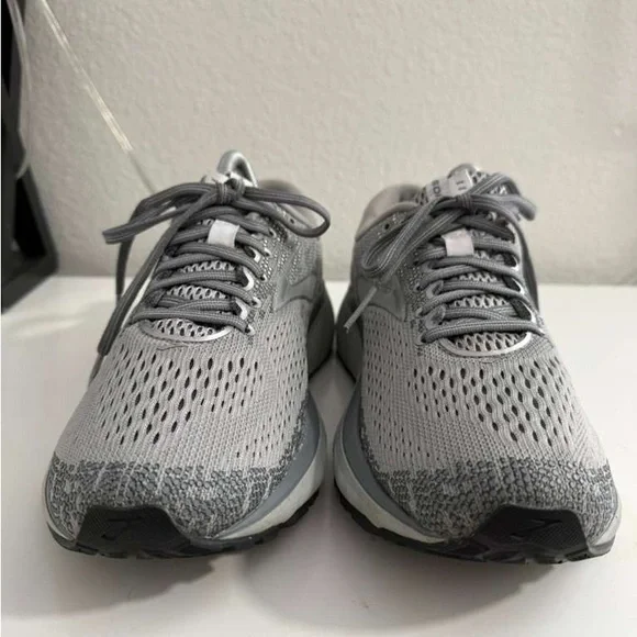 Brooks ghost 11 Men's Athletic Gray Sneakers - Picture 5 of 8